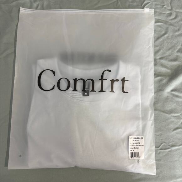Comfrt Essential Oversized Tee, Skylight, M - Picture 7 of 7
